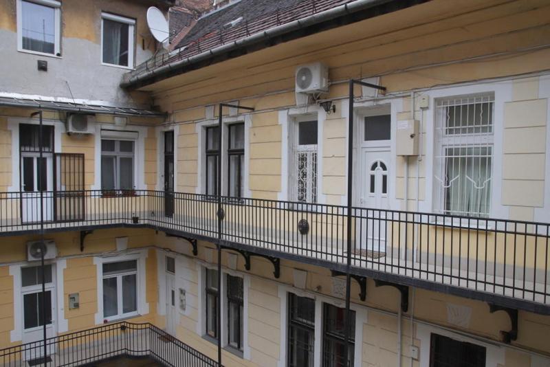 Cosy Nest Apartment Будапеща Екстериор снимка